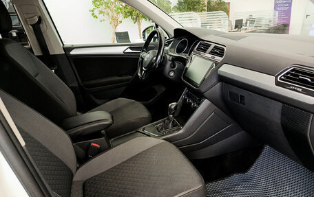 Volkswagen Tiguan II, 2017 год, 1 724 000 рублей, 15 фотография