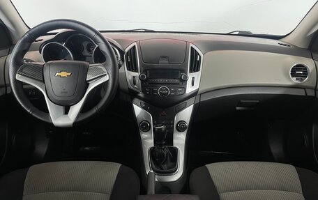 Chevrolet Cruze II, 2014 год, 802 000 рублей, 13 фотография