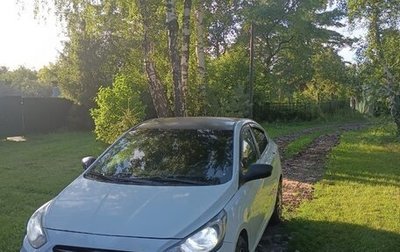 Hyundai Solaris II рестайлинг, 2013 год, 650 000 рублей, 1 фотография