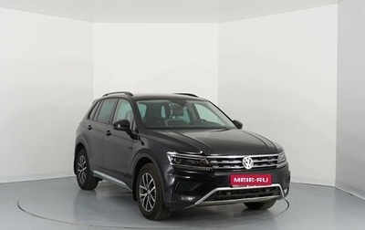 Volkswagen Tiguan II, 2019 год, 2 470 000 рублей, 1 фотография
