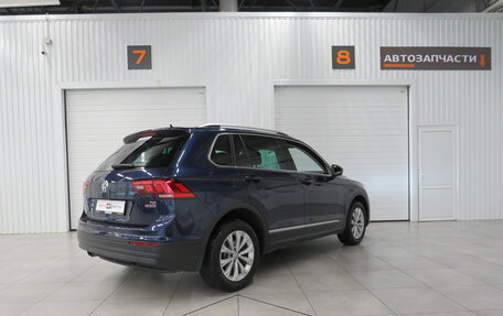 Volkswagen Tiguan II, 2017 год, 2 110 000 рублей, 3 фотография