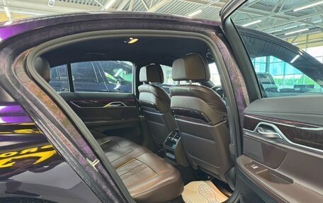 BMW 7 серия, 2017 год, 6 800 000 рублей, 22 фотография