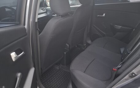 KIA Rio III рестайлинг, 2015 год, 1 035 000 рублей, 13 фотография