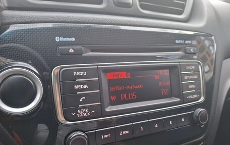 KIA Rio III рестайлинг, 2015 год, 1 035 000 рублей, 16 фотография