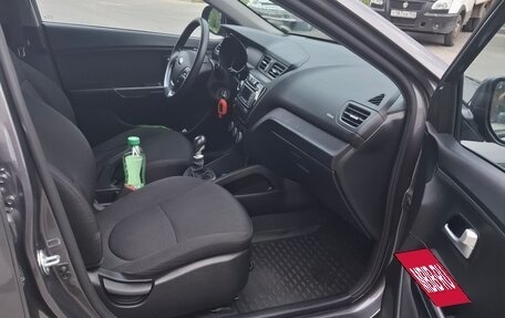KIA Rio III рестайлинг, 2015 год, 1 035 000 рублей, 12 фотография