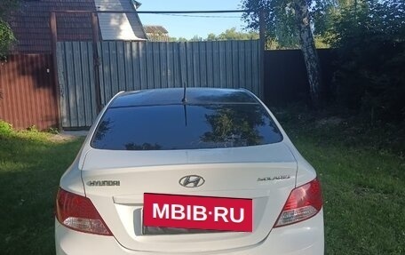 Hyundai Solaris II рестайлинг, 2013 год, 650 000 рублей, 2 фотография