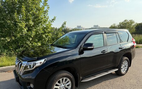 Toyota Land Cruiser Prado 150 рестайлинг 2, 2015 год, 3 500 000 рублей, 6 фотография