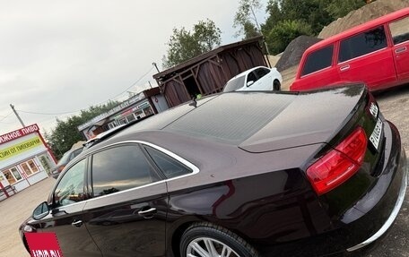 Audi A8, 2012 год, 2 000 000 рублей, 4 фотография