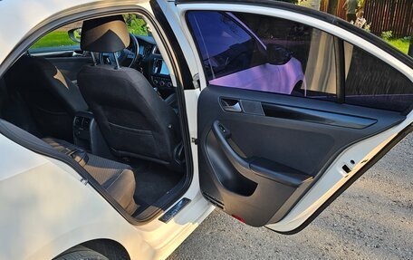 Volkswagen Jetta VI, 2012 год, 980 000 рублей, 8 фотография