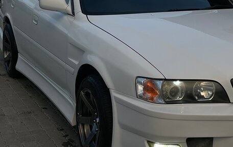 Toyota Chaser VI, 1999 год, 900 000 рублей, 2 фотография
