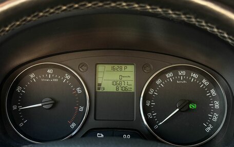 Skoda Fabia II, 2013 год, 935 000 рублей, 13 фотография