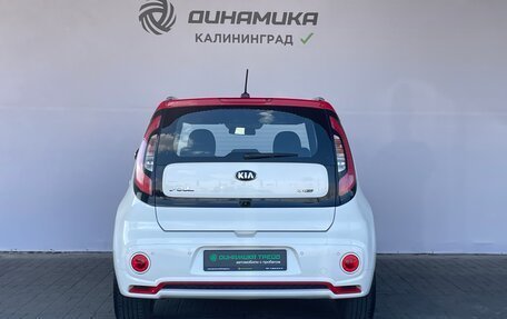 KIA Soul II рестайлинг, 2018 год, 1 740 000 рублей, 4 фотография