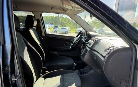 Skoda Fabia II, 2013 год, 935 000 рублей, 12 фотография