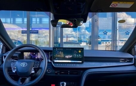 Toyota Camry, 2025 год, 5 900 000 рублей, 15 фотография