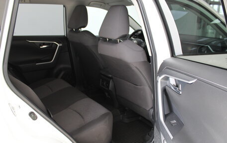 Toyota RAV4, 2021 год, 3 470 000 рублей, 16 фотография