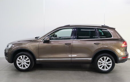 Volkswagen Touareg III, 2011 год, 1 630 000 рублей, 6 фотография