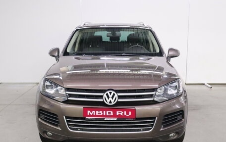 Volkswagen Touareg III, 2011 год, 1 630 000 рублей, 8 фотография