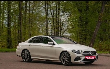 Mercedes-Benz E-Класс, 2021 год, 4 400 000 рублей, 7 фотография