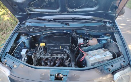 Renault Logan I, 2010 год, 449 999 рублей, 8 фотография