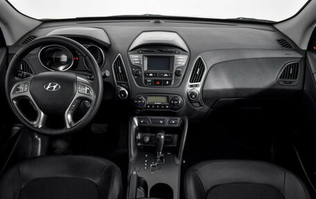 Hyundai ix35 I рестайлинг, 2013 год, 1 315 000 рублей, 13 фотография