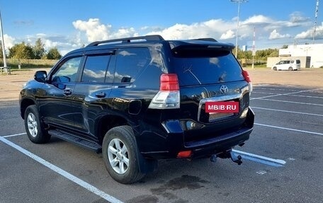 Toyota Land Cruiser Prado 150 рестайлинг 2, 2012 год, 2 500 000 рублей, 6 фотография