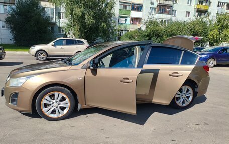 Chevrolet Cruze II, 2012 год, 900 000 рублей, 3 фотография