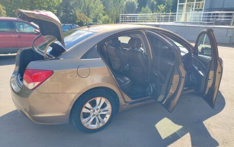 Chevrolet Cruze II, 2012 год, 900 000 рублей, 7 фотография