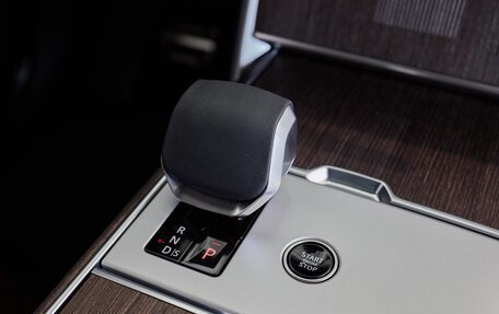 Land Rover Range Rover IV рестайлинг, 2025 год, 24 400 000 рублей, 21 фотография