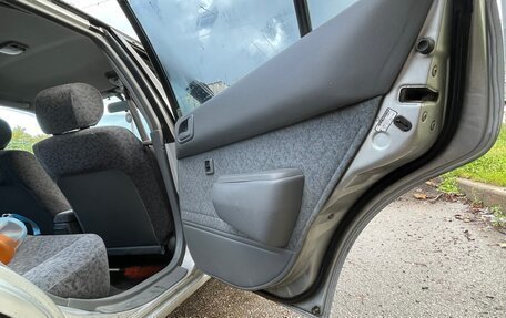 Toyota Corolla, 1998 год, 390 000 рублей, 10 фотография