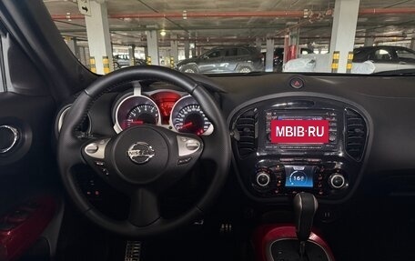 Nissan Juke II, 2011 год, 860 000 рублей, 13 фотография