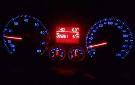 Volkswagen Golf V, 2005 год, 480 000 рублей, 8 фотография