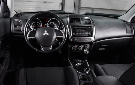 Mitsubishi ASX I рестайлинг, 2013 год, 999 000 рублей, 6 фотография