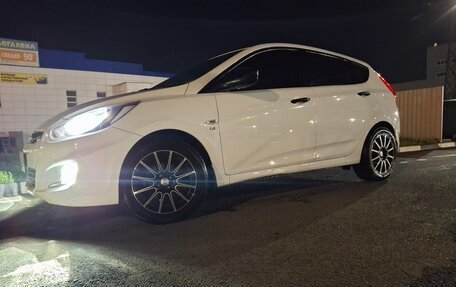 Hyundai Solaris II рестайлинг, 2013 год, 730 000 рублей, 8 фотография