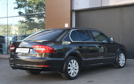 Skoda Superb III рестайлинг, 2013 год, 1 085 000 рублей, 5 фотография