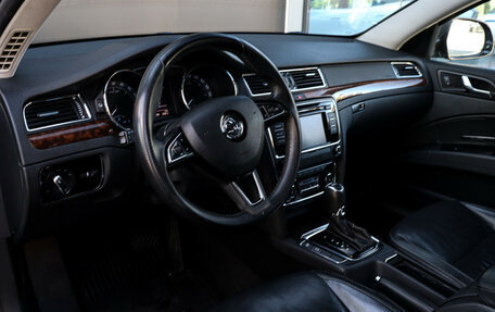 Skoda Superb III рестайлинг, 2013 год, 1 085 000 рублей, 11 фотография