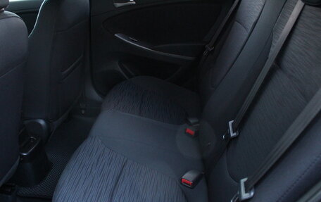 Hyundai Solaris II рестайлинг, 2015 год, 995 000 рублей, 17 фотография