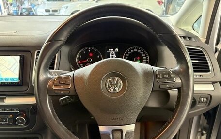 Volkswagen Sharan II, 2012 год, 790 000 рублей, 13 фотография