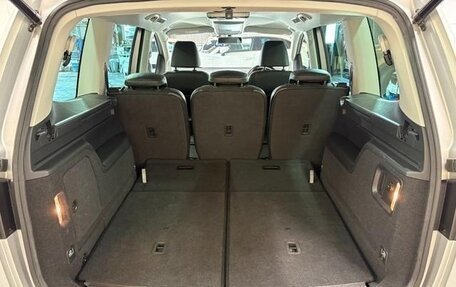 Volkswagen Sharan II, 2012 год, 790 000 рублей, 25 фотография