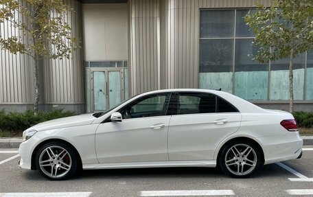 Mercedes-Benz E-Класс, 2013 год, 2 000 000 рублей, 1 фотография