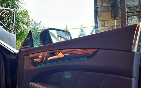 Mercedes-Benz CLS, 2017 год, 4 850 000 рублей, 13 фотография