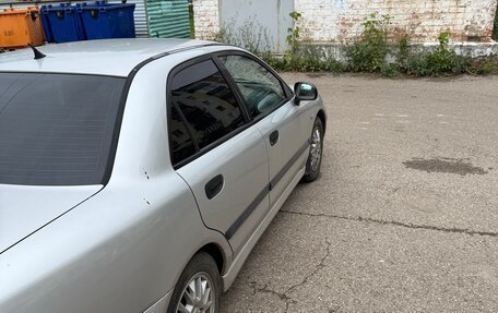 Mitsubishi Carisma I, 2003 год, 350 000 рублей, 5 фотография