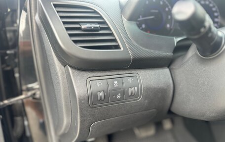 Hyundai Solaris II рестайлинг, 2013 год, 930 000 рублей, 9 фотография