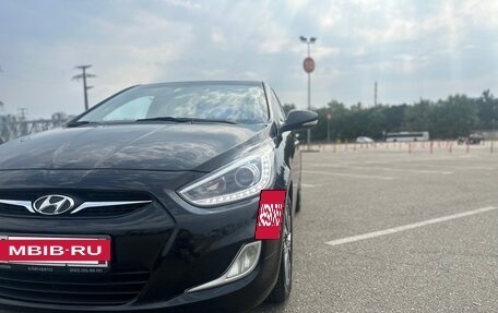 Hyundai Solaris II рестайлинг, 2013 год, 930 000 рублей, 4 фотография