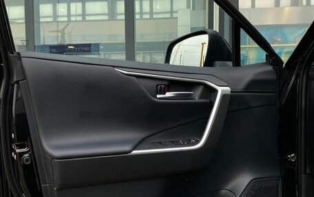 Toyota RAV4, 2025 год, 4 580 000 рублей, 27 фотография