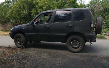 Chevrolet Niva I рестайлинг, 2005 год, 350 000 рублей, 2 фотография