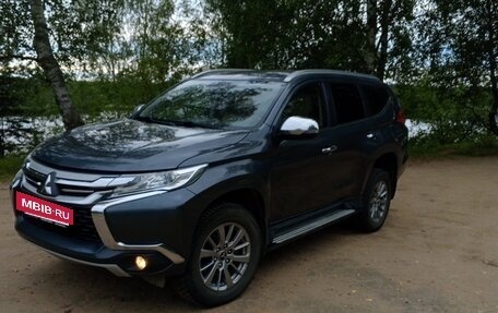 Mitsubishi Pajero Sport III рестайлинг, 2019 год, 2 400 000 рублей, 5 фотография