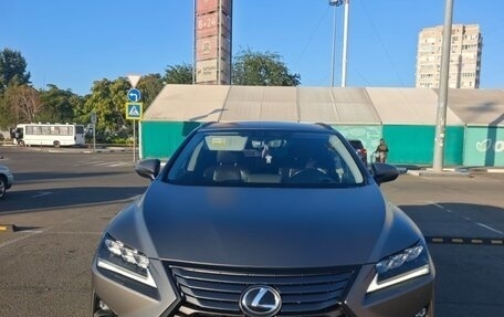 Lexus RX IV рестайлинг, 2017 год, 3 350 000 рублей, 2 фотография