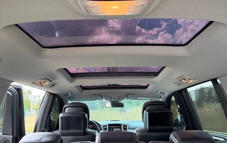 Mercedes-Benz GL-Класс, 2012 год, 1 900 000 рублей, 17 фотография