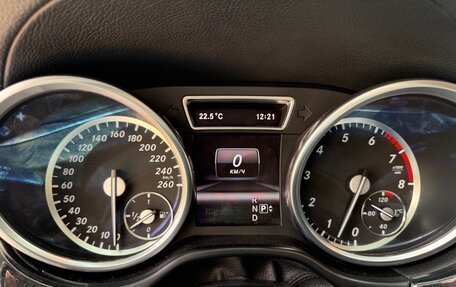 Mercedes-Benz GL-Класс, 2012 год, 1 900 000 рублей, 31 фотография