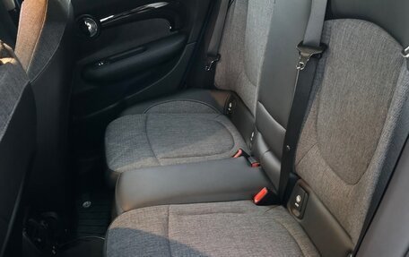 MINI Clubman, 2021 год, 2 350 000 рублей, 13 фотография